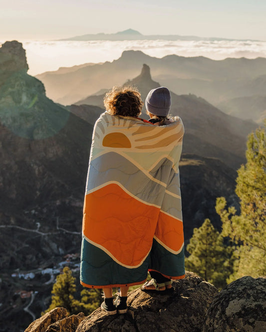 How to Look After Your Sherpa Blanket (So It Stays Soft & Dreamy)
