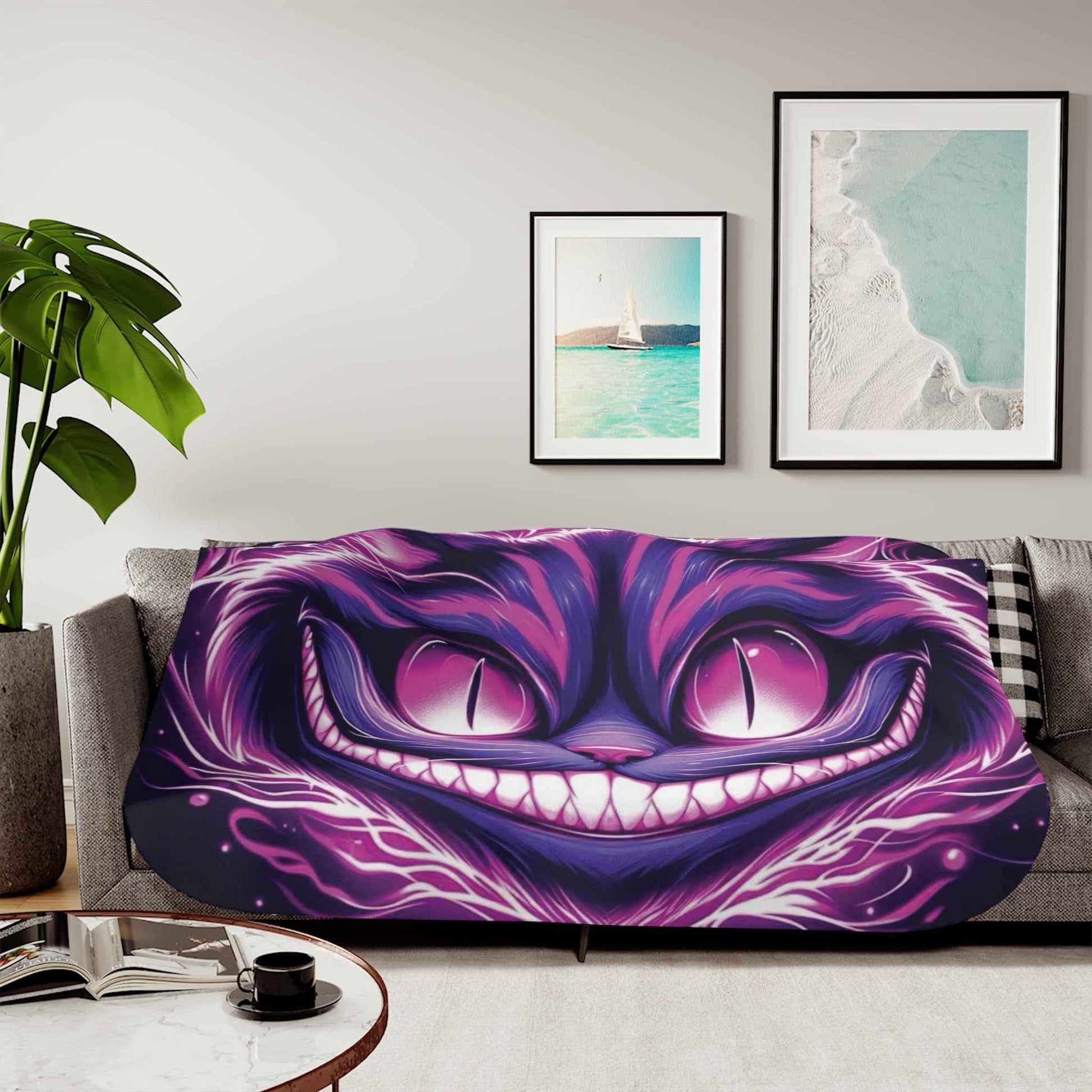 Cheshire Cat Sherpa Blanket