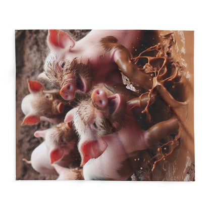 Piglet Muddy Fun Arctic Blanket - House of O & A