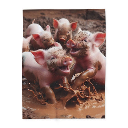 Piglet Muddy Fun Arctic Blanket - House of O & A